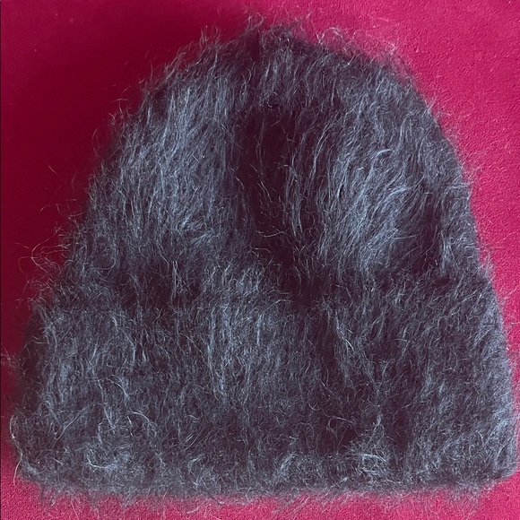 Toteme Alpaca Hat - Picture 3 of 9